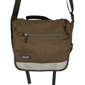 Vintage Patagonia Messenger Bag Style 4826S8 Half Mass Gorpcore Campcore